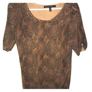 White House Black Market top